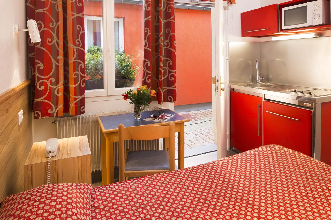 Family Residence Paris Luaran gambar